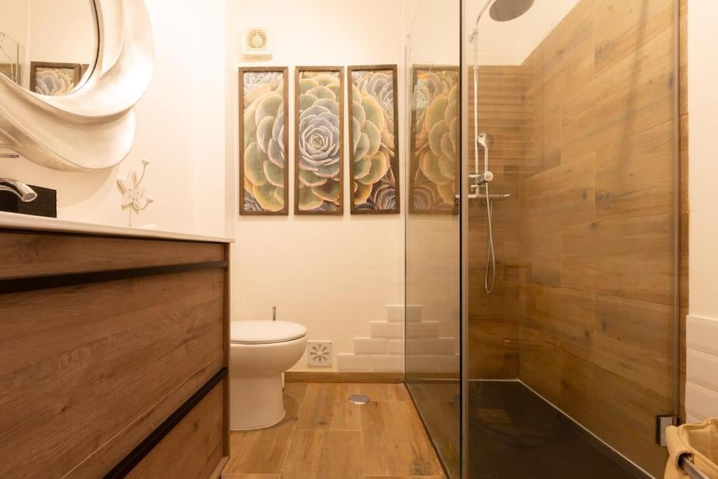 Beachome4u4 / Carcavelos Parede