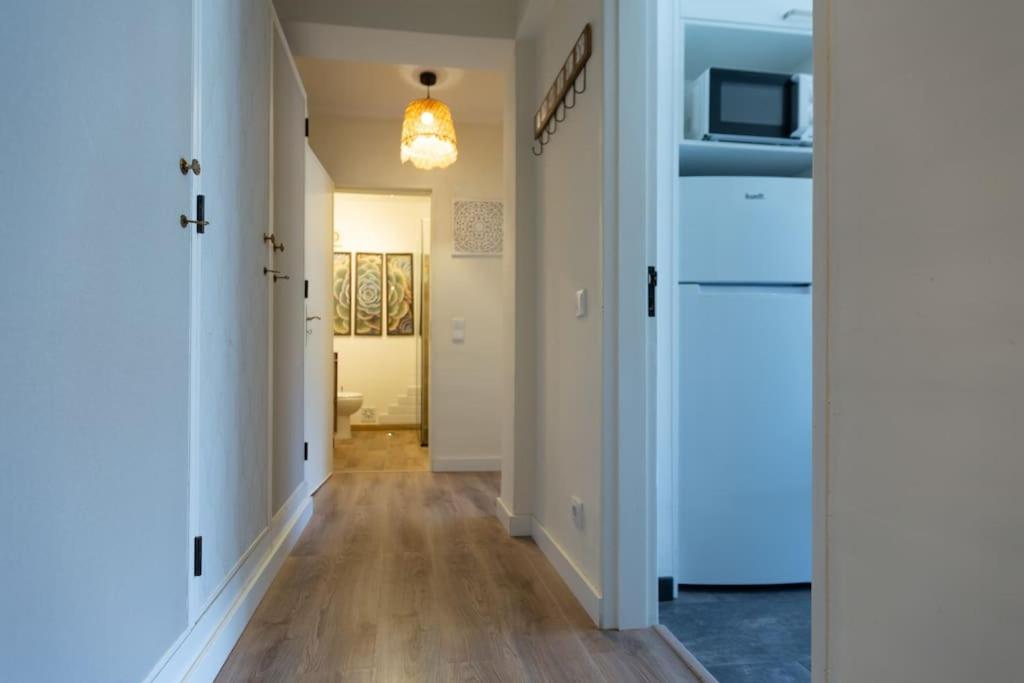 Apartment Beachome4u4 / Carcavelos *